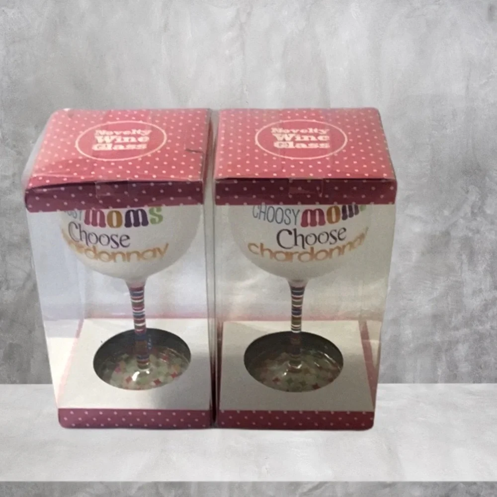 HAND PAINTED WINE GLASSES SET OF 2🌻